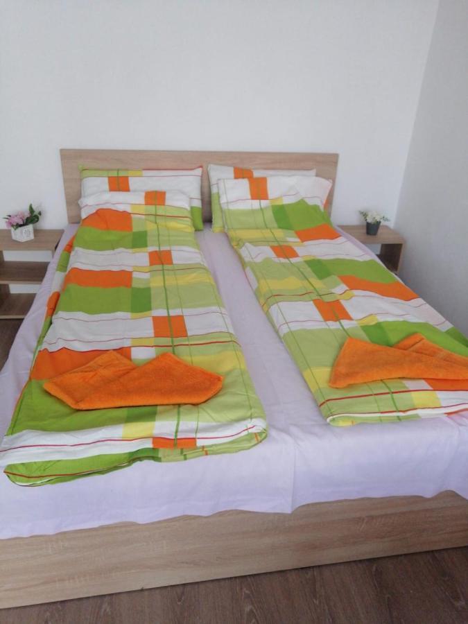 Very Good Location Hunedoara Exterior photo